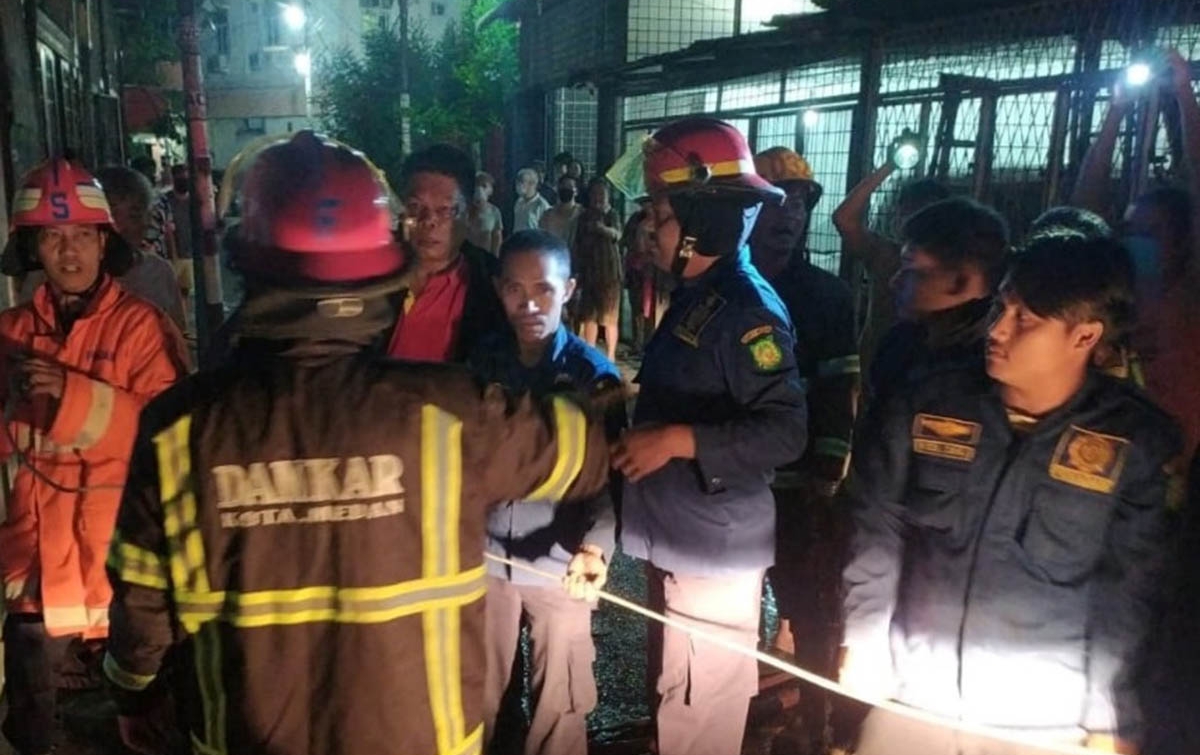 Diduga Korsleting Listrik, 1 Unit Rumah di Medan Area Terbakar