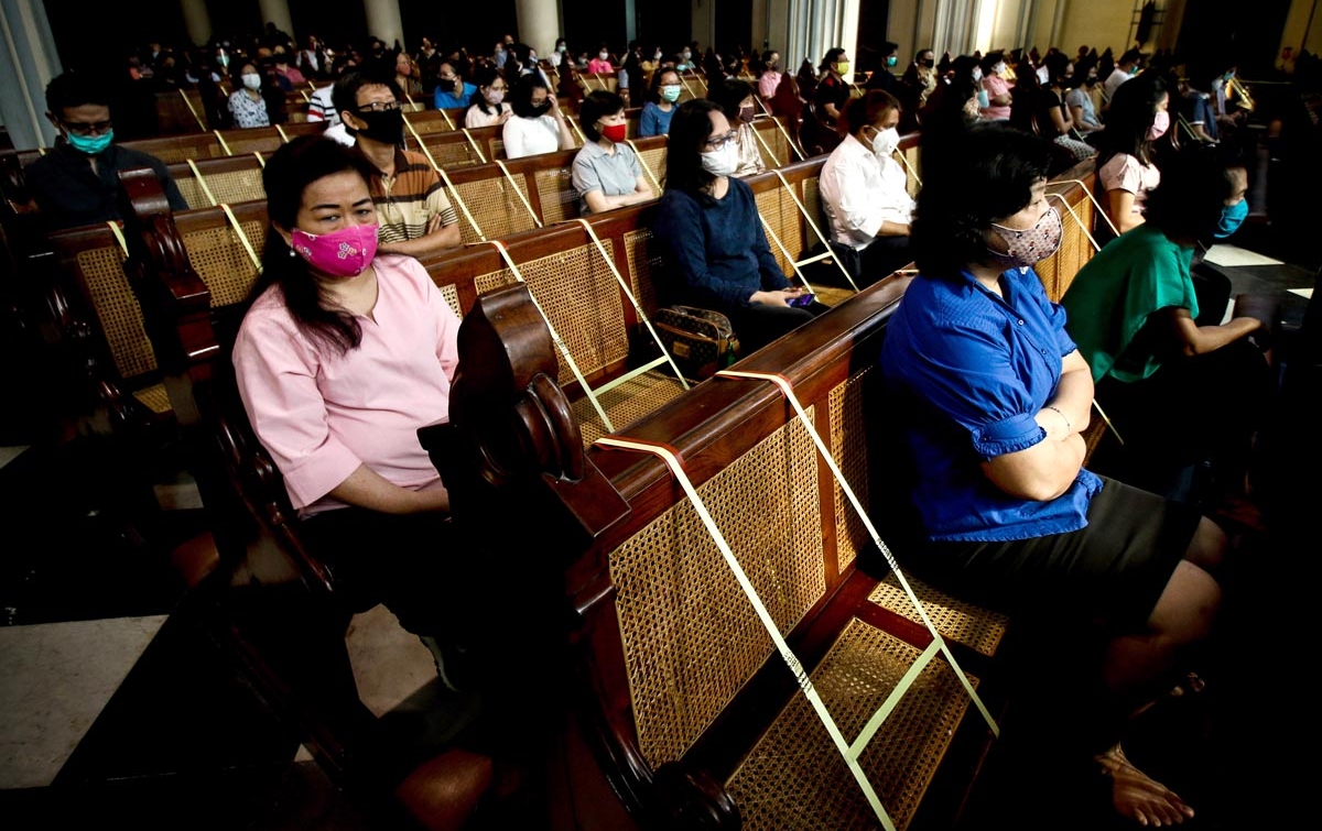 Foto: Gereja Katedral Jakarta Kembali Menggelar Misa