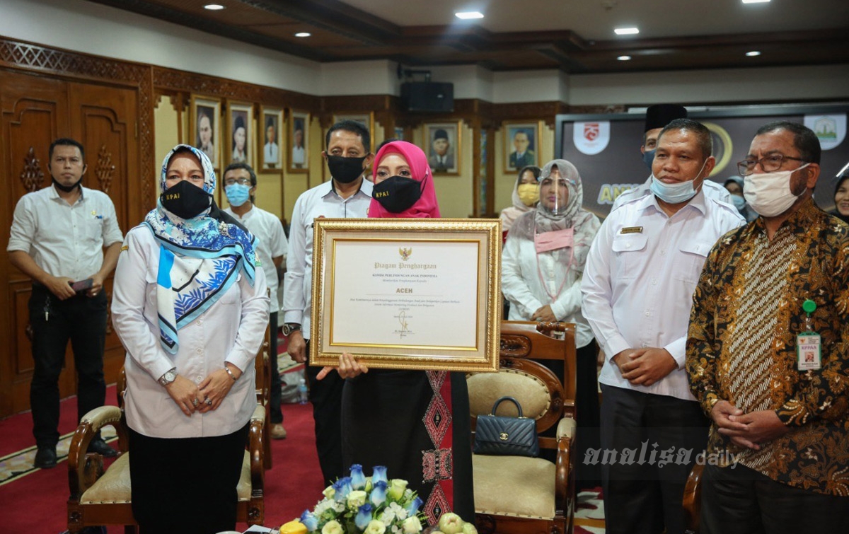 Kekerasan Terhadap Anak Turun, Aceh Terima Penghargaan KPAI