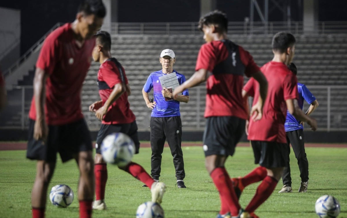 Latihan Perdana Timnas Senior dan U-19 Diundur