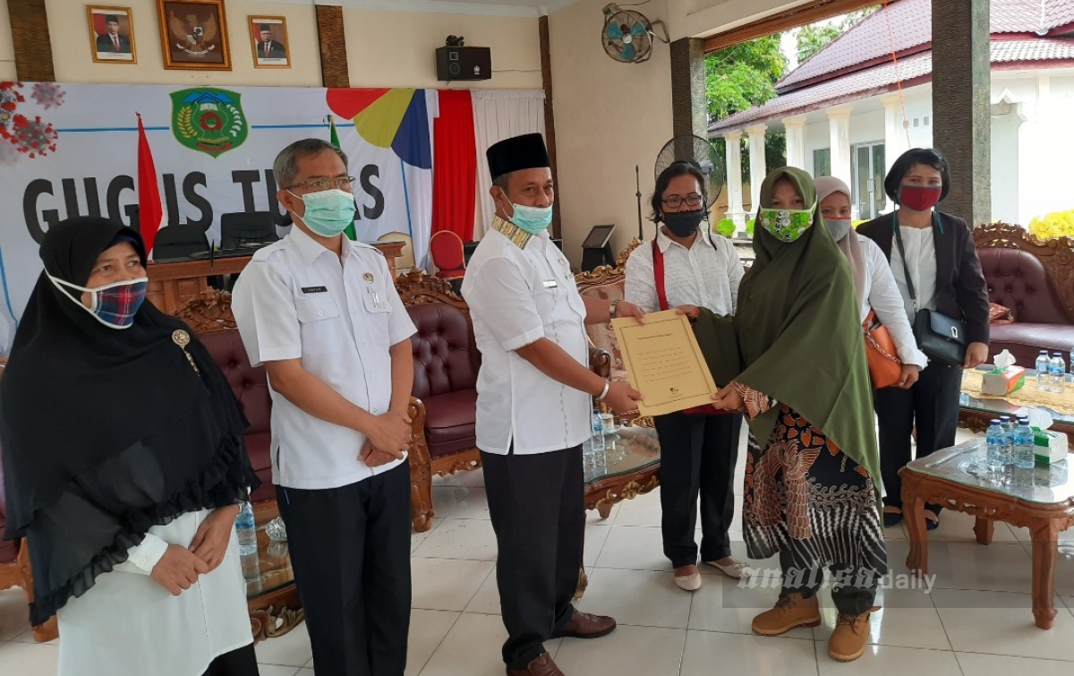 Bupati Palas Usulkan Ratusan Guru Honorer Jadi PNS ke Presiden