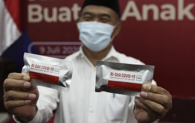 Foto: Peluncuran Alat Tes Cepat Covid-19 Buatan Indonesia