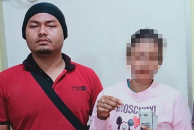 Seorang Cewek Cantik Ditangkap Lagi Nyabu