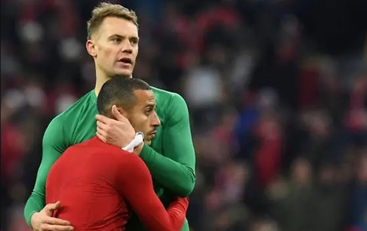 Neuer Berharap Munchen Bisa Pertahankan Alcantara