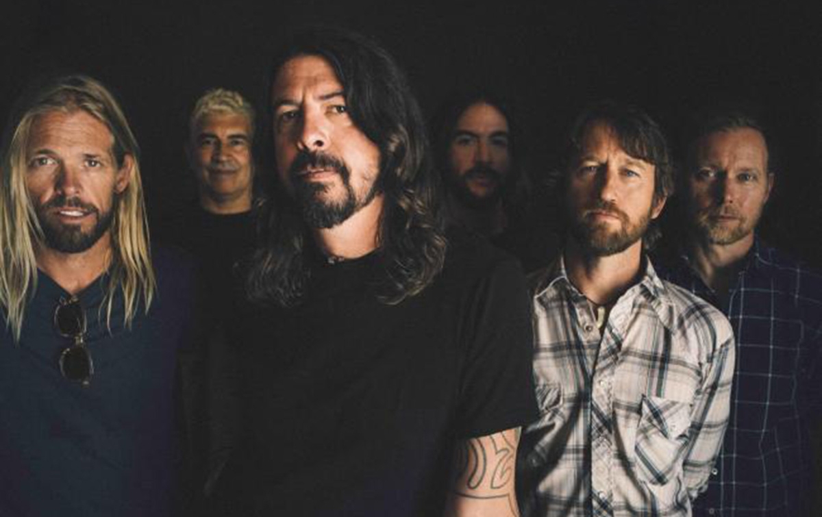 Foo Fighters Batalkan Tur Konser Peringatan 25 Tahun
