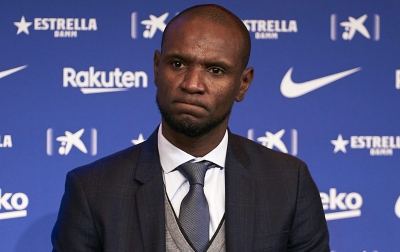 Barcelona Pecat Abidal dari Jabatan Direktur Olahraga