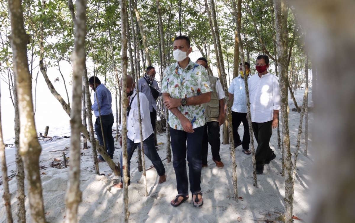 Ijeck Ajak Masyarakat Lestarikan Mangrove