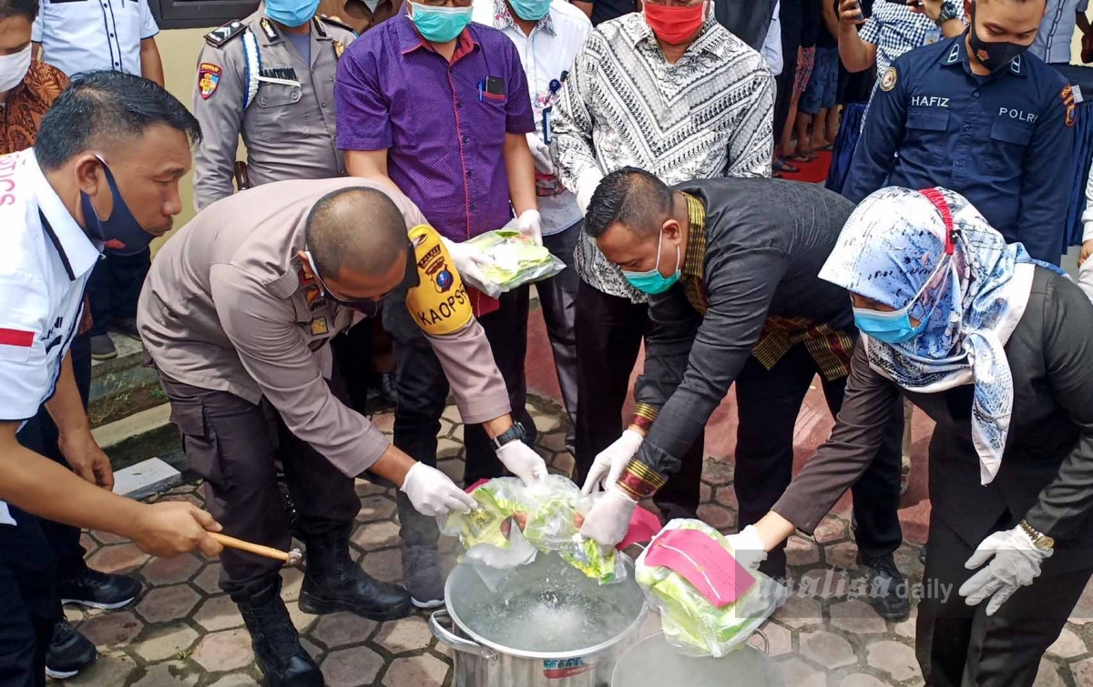 Polres Tanjungbalai Musnahkan Barang Bukti Narkoba