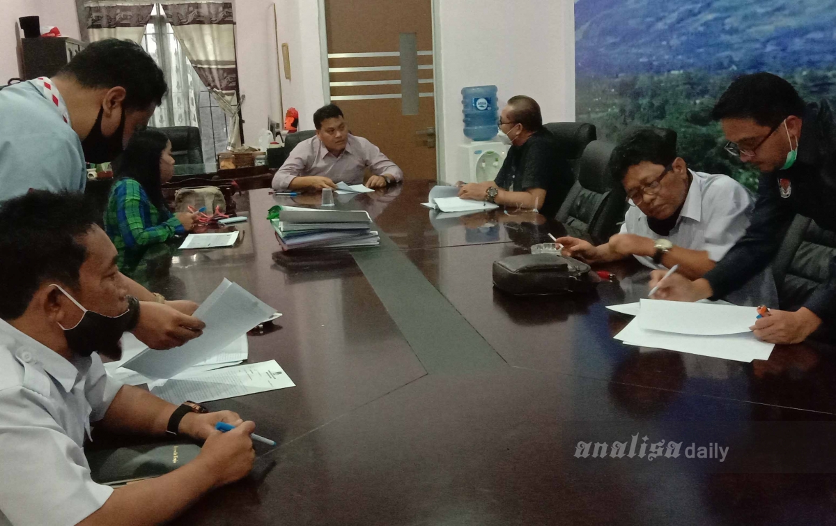KPU Karo Rapat Pleno untuk Penetapan Paslon