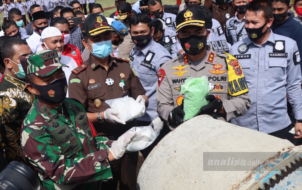 Polda Aceh Musnahkan Ratusan Kilogram Barang Bukti Narkoba