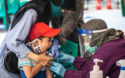 Imunisasi Penting Sebagai Langkah Awal Melawan Covid-19