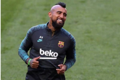 Tak Masuk Proyeksi Koeman, Vidal Mendekat ke Inter Milan