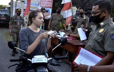 Foto: Penerapan Sanksi Aturan Masker