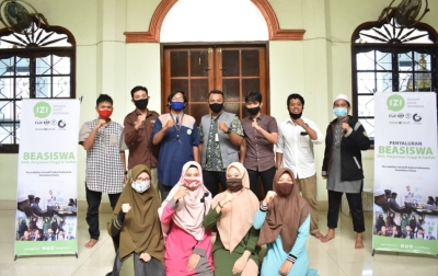 IZI Sumut Berikan Pembinaan dan Penyaluran Santunan Beasiswa