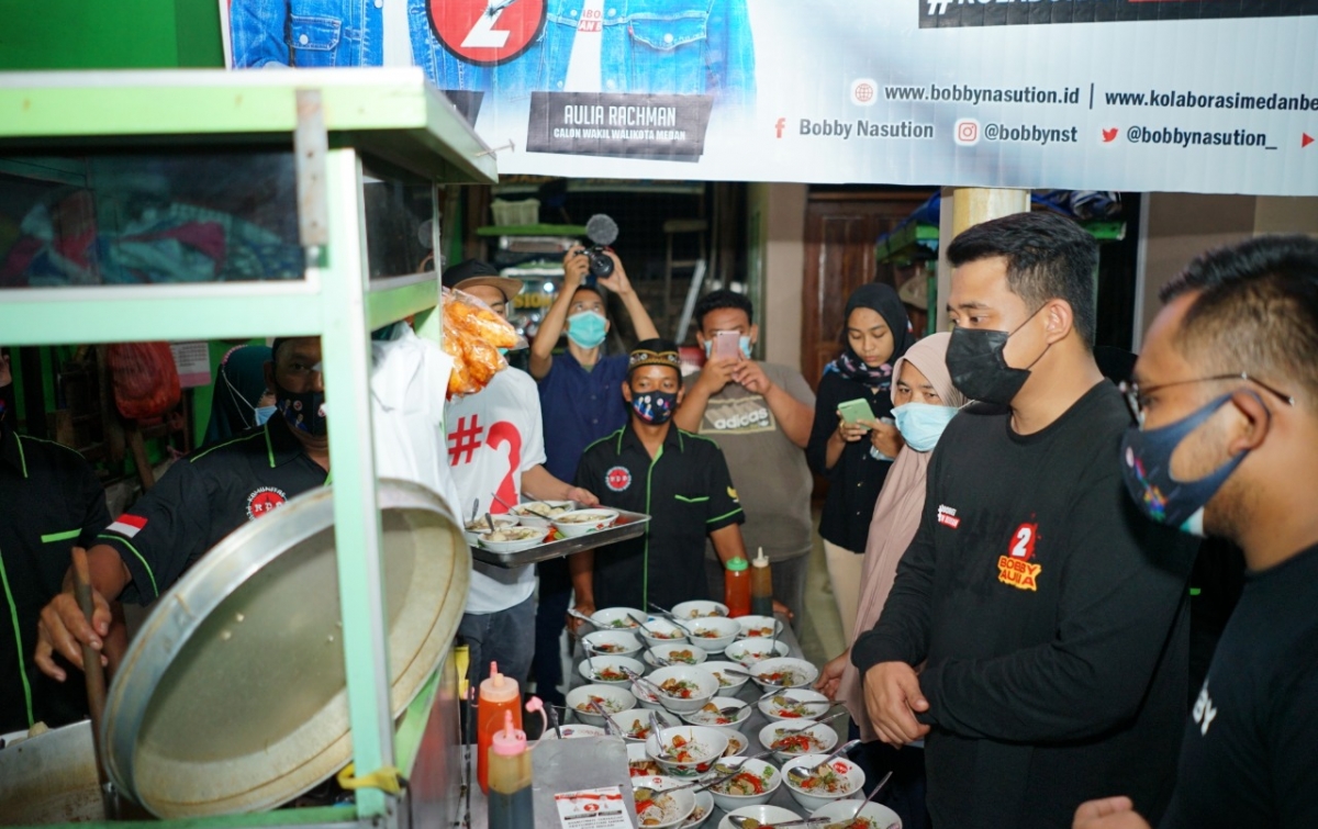 Jawab Keluhan Warga Soal Banjir, Bobby-Aulia Punya Gerakan Medan Tajir