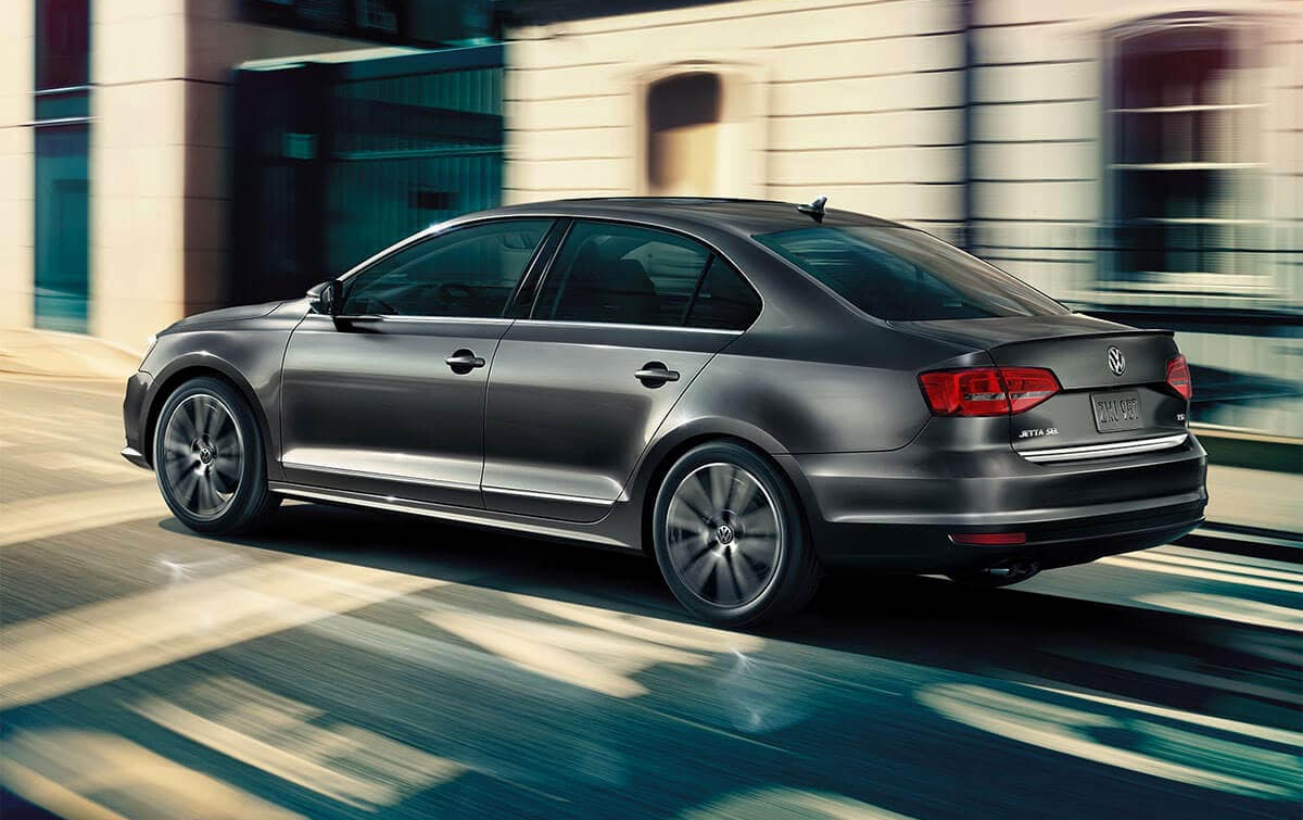 Baut Mesin Mudah Kendur, 210.000 VW Jetta Ditarik Kembali