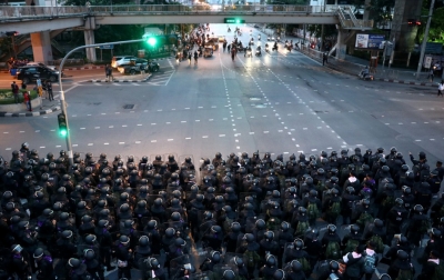 Demonstran Anti Pemerintah Padati Jalanan Kota Bangkok