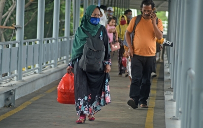 Satgas Covid-19 Imbau Masyarakat Menjauhi Daerah Ramai Saat Liburan