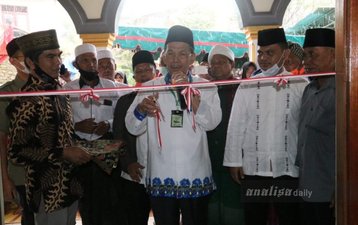 Bupati Tapsel Resmikan Masjid Al-Azhar Sijungkang