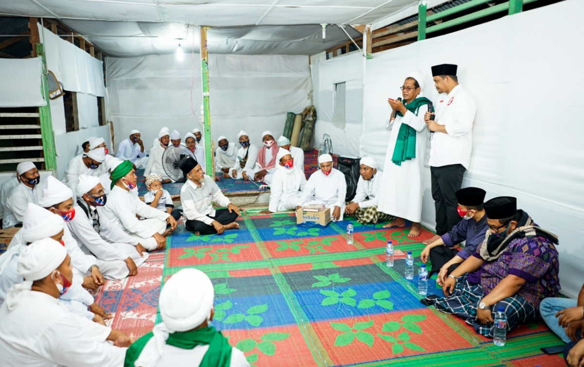 Tuan Guru Hasan Doakan Bobby Nasution