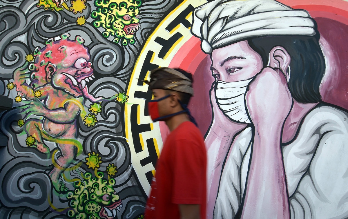 Satgas Ingatkan Warga Agar Terus Waspada