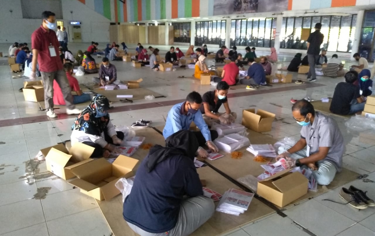 Surat Suara untuk Pilkada Medan Mulai Disortir dan Dilipat
