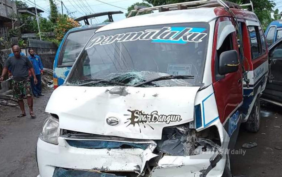 BREAKING NEWS: Tabrakan Beruntun di Simalungun, Sejumlah Kendaraan Rusak Parah