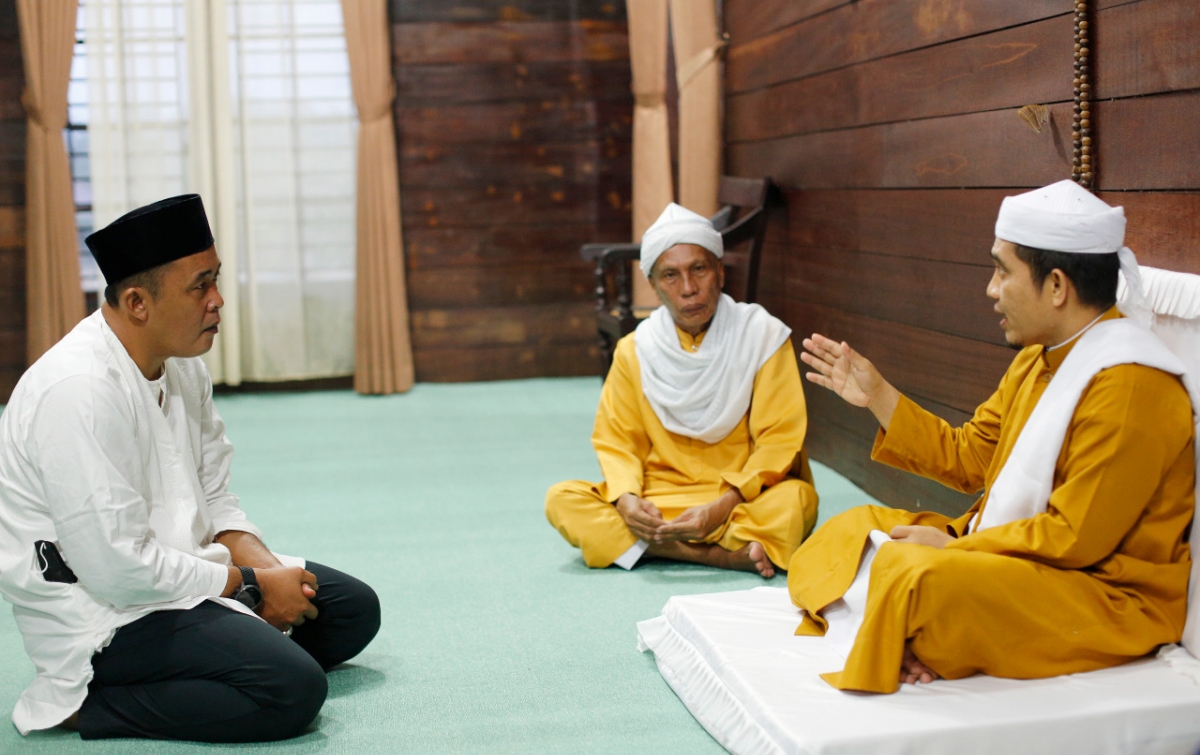 Bertemu Tuan Guru Babussalam, Aulia Rachman Minta Masukan dan Nasihat