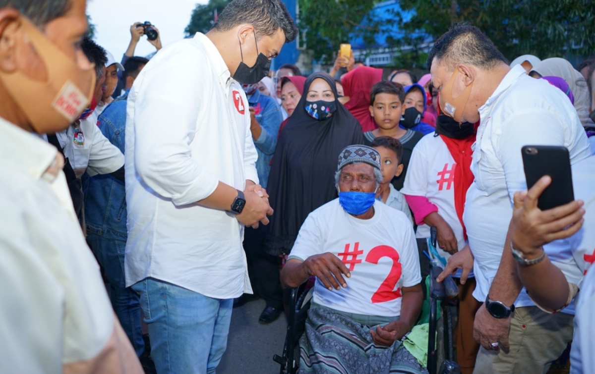 Curhat Warga ke Bobby: Keluhan Kami Banyak Kali, Tak Bisa Diceritakan Lagi