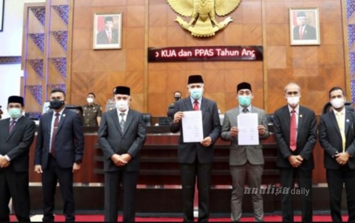 Gubernur dan DPR Aceh Tandatangani KUA-PPAS APBA 2021