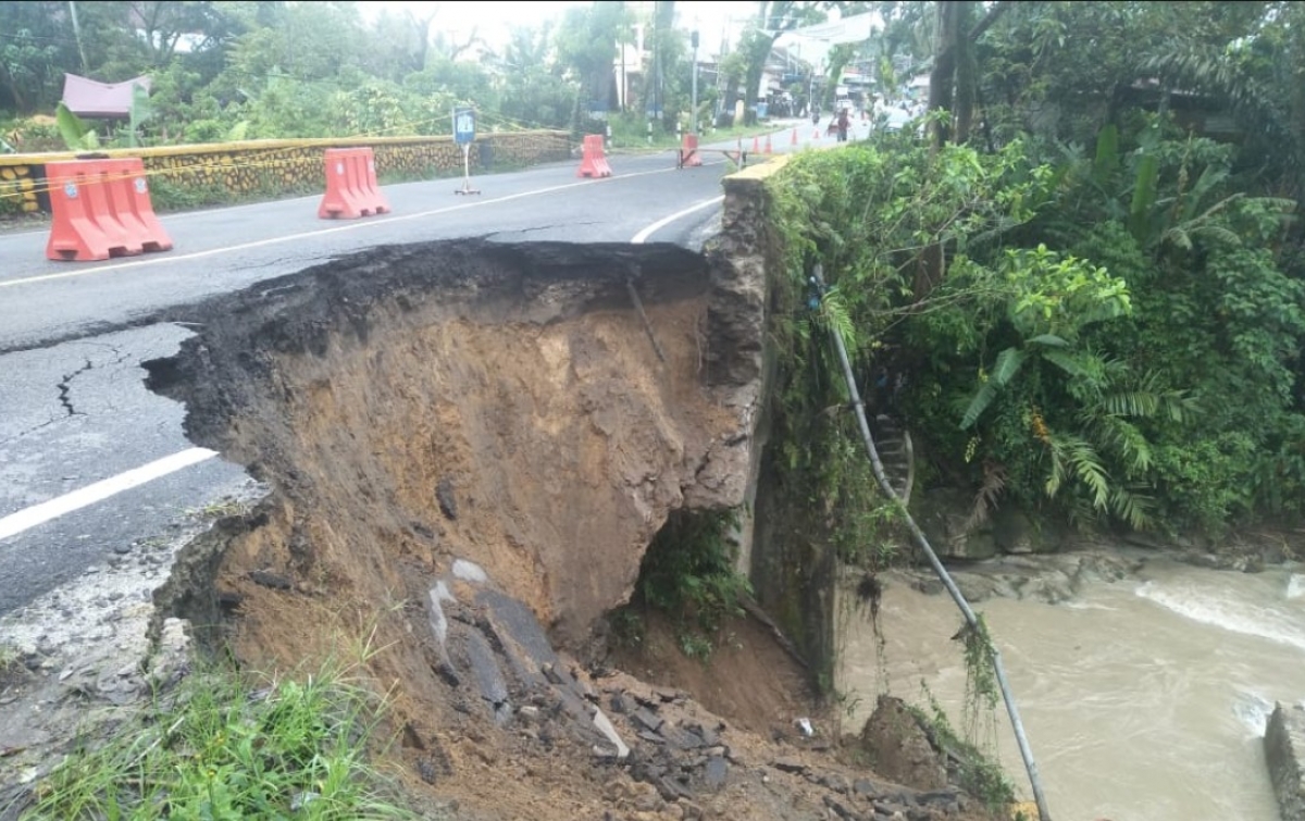 Longsor, Jembatan di Jorlang Hataran Simalungun Amblas
