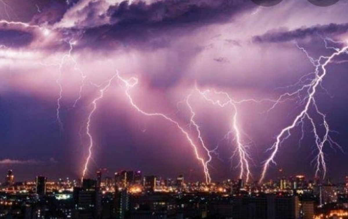 Cuaca Ekstrem Berpotensi Terjadi dalam Sepekan Kedepan