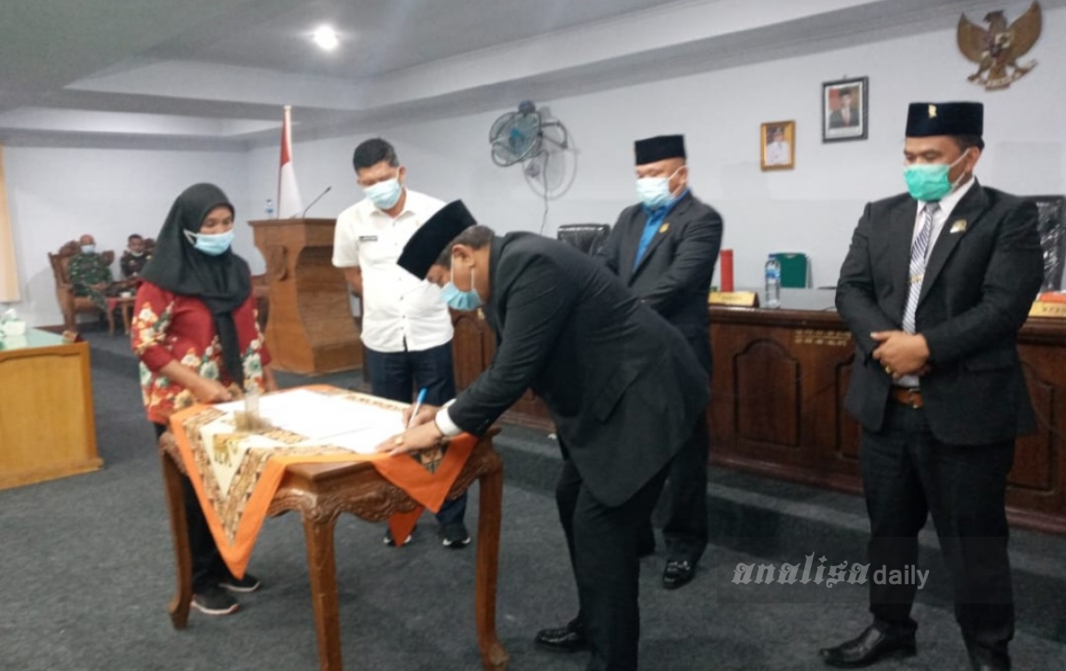 Wakil Ketua DPRD Dairi Tolak Teken Pengesahan APBD 2021