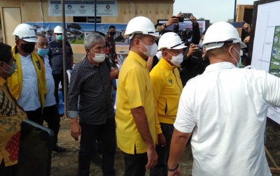 Menpora Kunjungi Kawasan Pembangunan Sport Center
