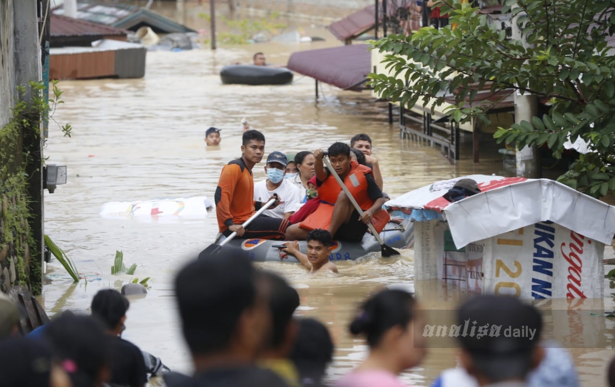 Medan Dilanda Banjir, 4 Orang Hilang dan 2 Meninggal Dunia