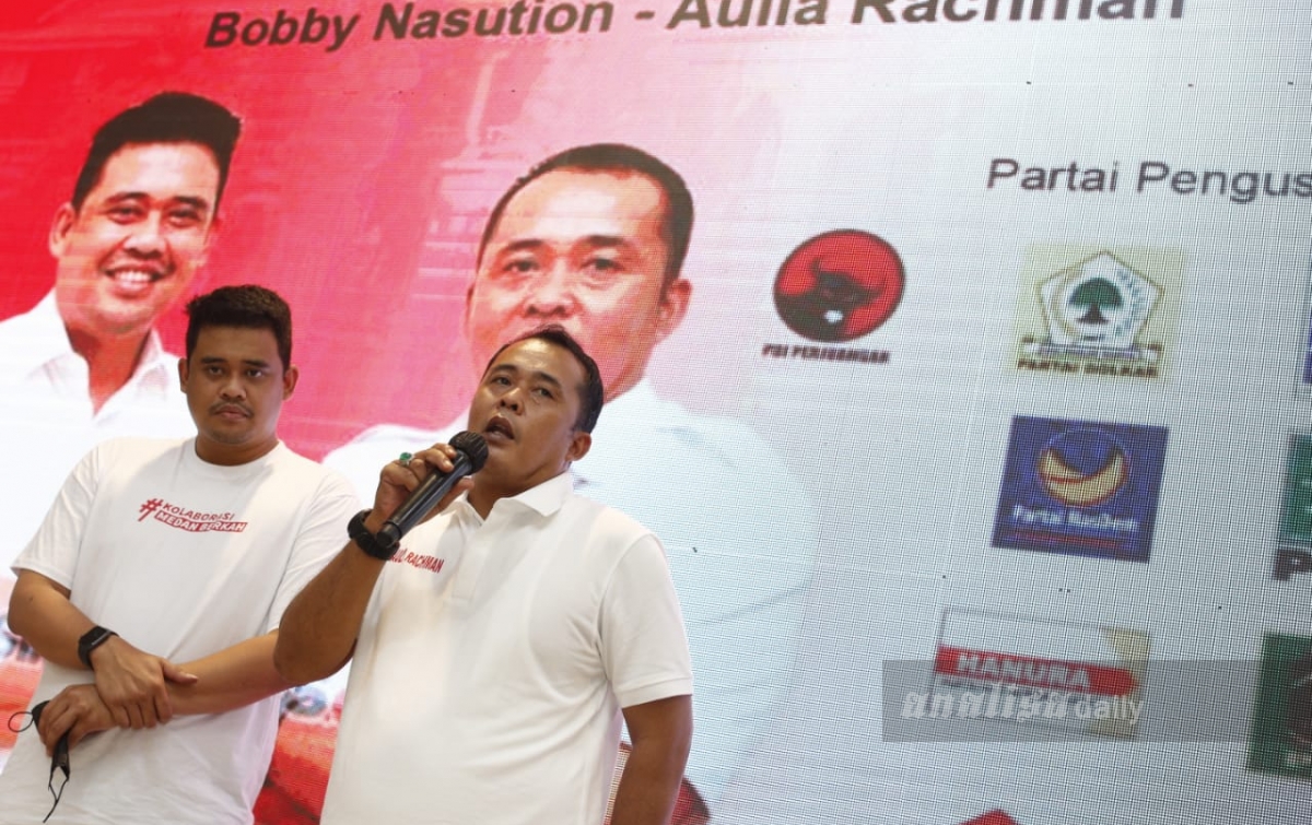 FOTO: Bobby Nasution-Aulia Rachman di Rumah Pemenangan