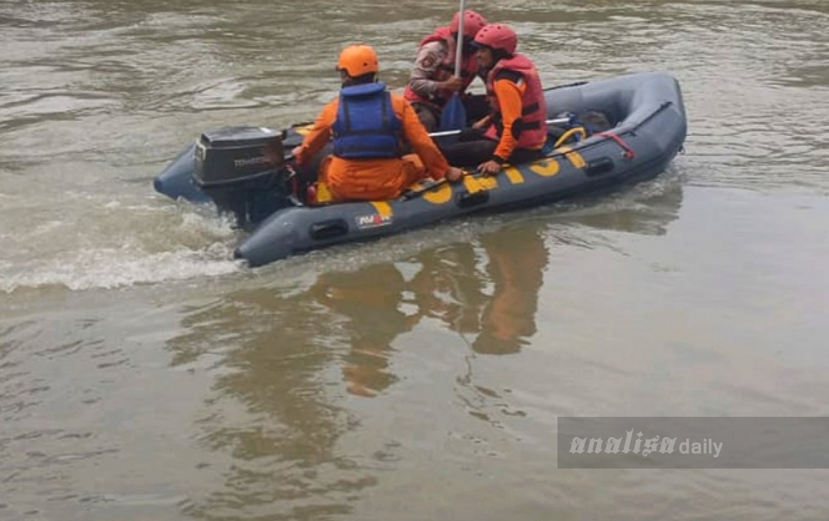 Tim SAR Hentikan Pencarian Korban Hilang Pascabanjir De Flamboyan