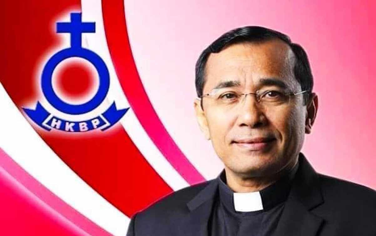 Pdt Dr Robinson Butarbutar Ephorus HKBP 2020-2024