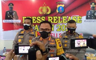 Kerumunan Massa Pada Malam Tahun Baru Ditindak Tegas