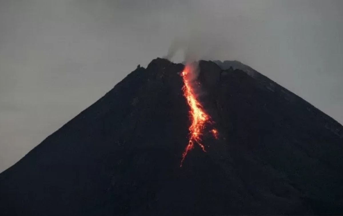 BPPTKG: Gunung Merapi 36 Kali Luncurkan Lava Pijar