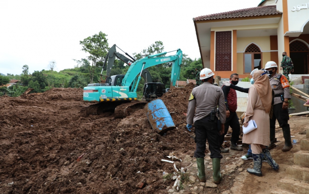 Longsor Sumedang, 29 Meninggal Dunia dan 11 Hilang