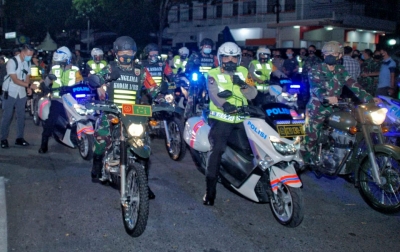 Personel Gabungan Patroli Pengamanan saat Malam Tahun Baru