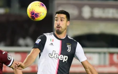 Sami Khedira Buka Peluang Hijrah ke Inggris