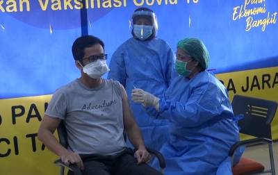 2.000 Tenaga Kesehatan di RSUP HAM Divaksinasi