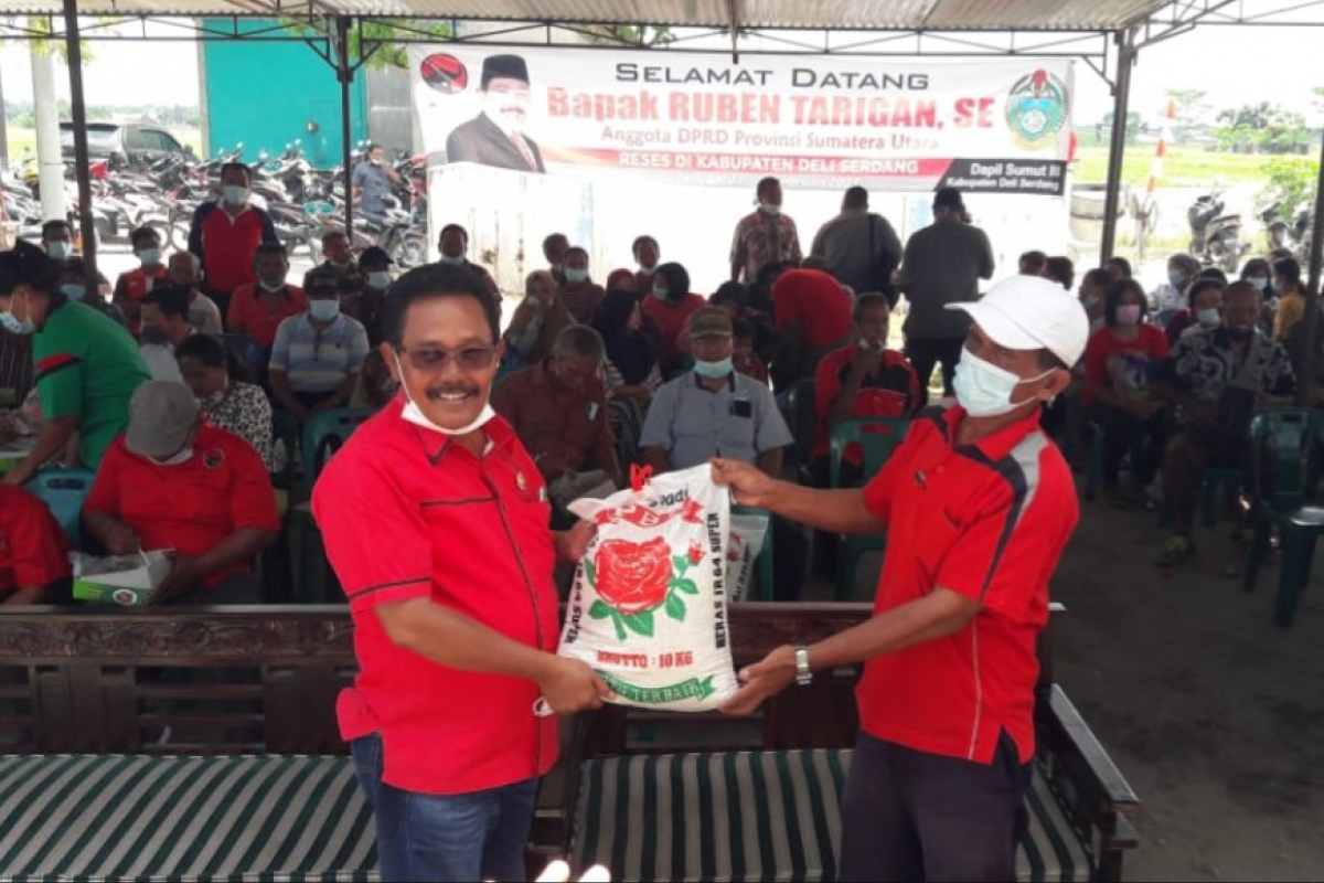 Petani di Deli Serdang Harapkan Pengawasan Harga Gabah
