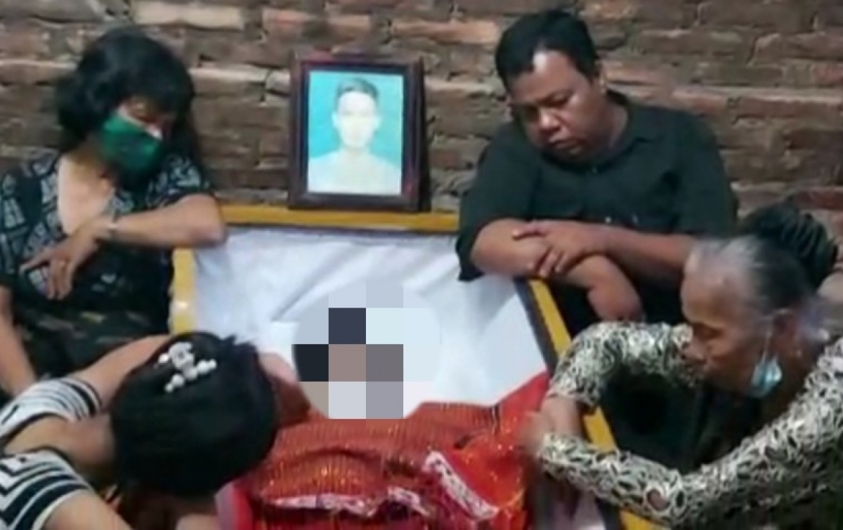 Kapolsek Medan Timur Melayat ke Rumah Korban Penembakan
