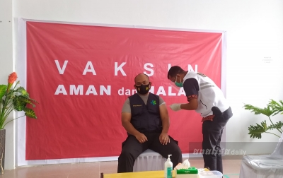 AKBP Agus Waluyo Ikuti Vaksinasi di Simalungun