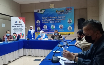 Atal Depari: Ekonomi Syariah Mulai Tumbuh di Indonesia