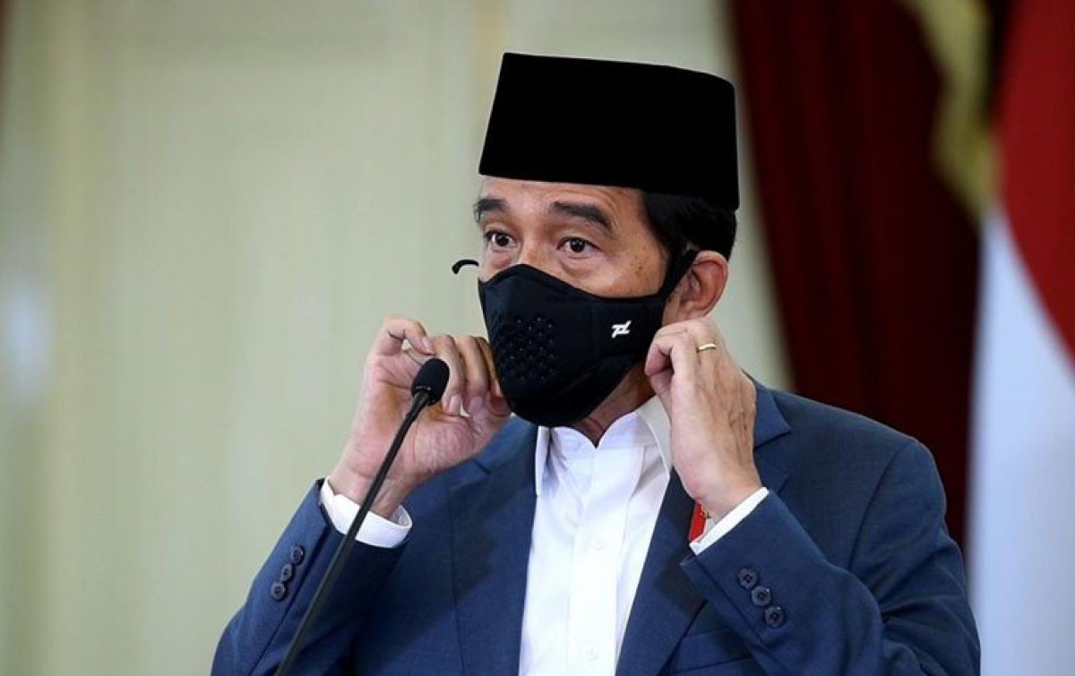 Jokowi Cabut Lampiran soal Minuman Keras pada Perpres 10/2021