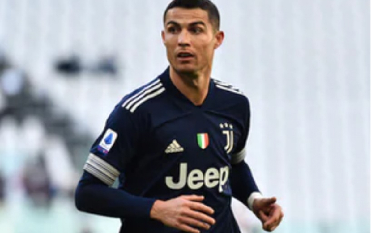 Ronaldo Lebih Milih Kembali ke MU Daripada Madrid